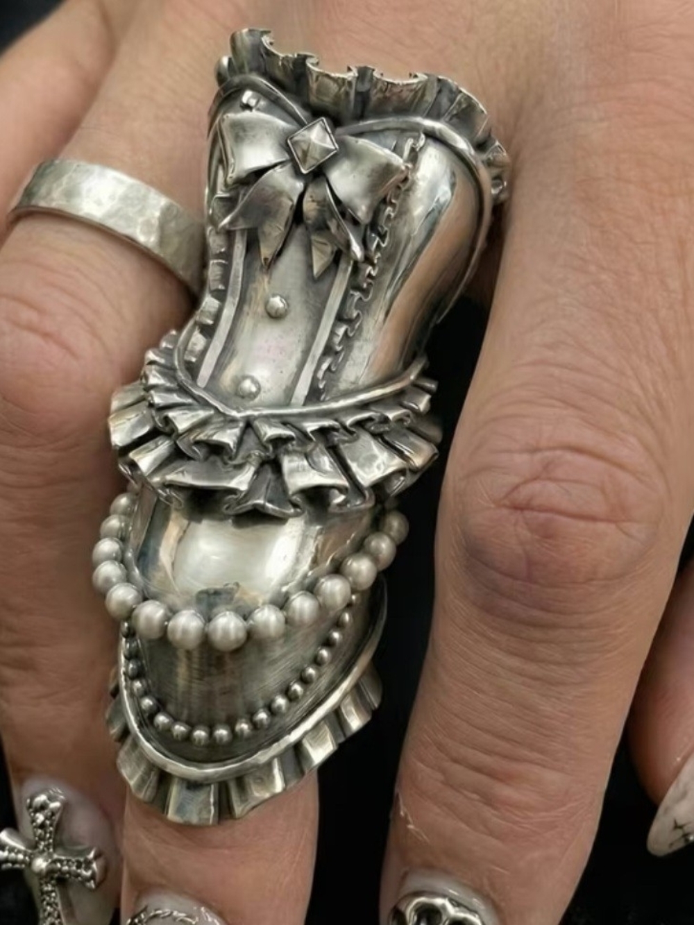🖤 Gothic Lolita Cinch Ring – Chunky Victorian Statement Jewelry 🖤